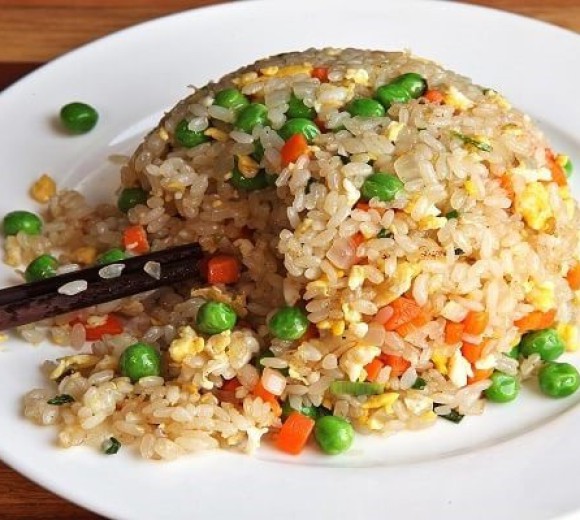 Cơm chiên Dương Châu 