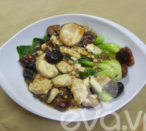 Đậu hũ sốt nấm đông cô 