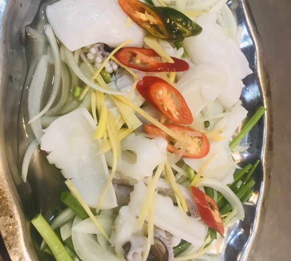 Mực Tươi Hấp Gừng 