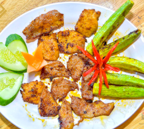 Nhủ heo chiên nước mắm 