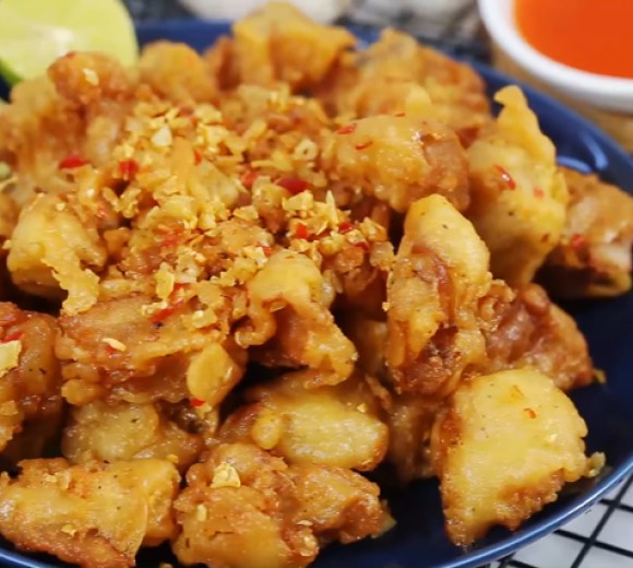 Sụn gà cháy tỏi 