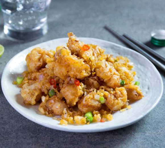 Sụn gà rang bơ cay 