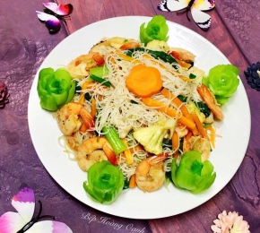 bún gạo xào hải sản