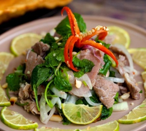 Gỏi bò bóp thấu