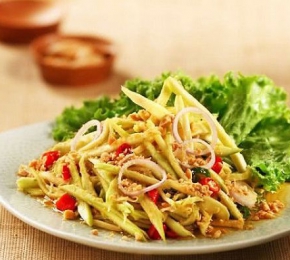 Gỏi xoài tôm khô