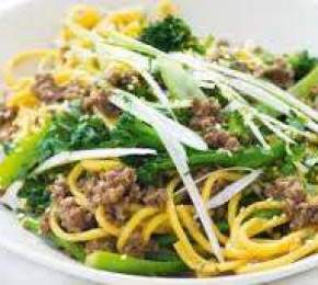 Mỳ xào bò bông cải